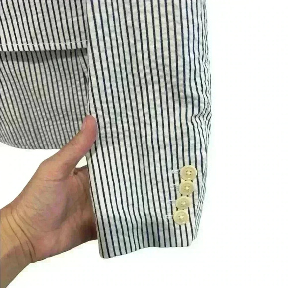 J. Crew Seersucker Blue and White Striped Cotton One Button Blazer Size 4 - Picture 3 of 8